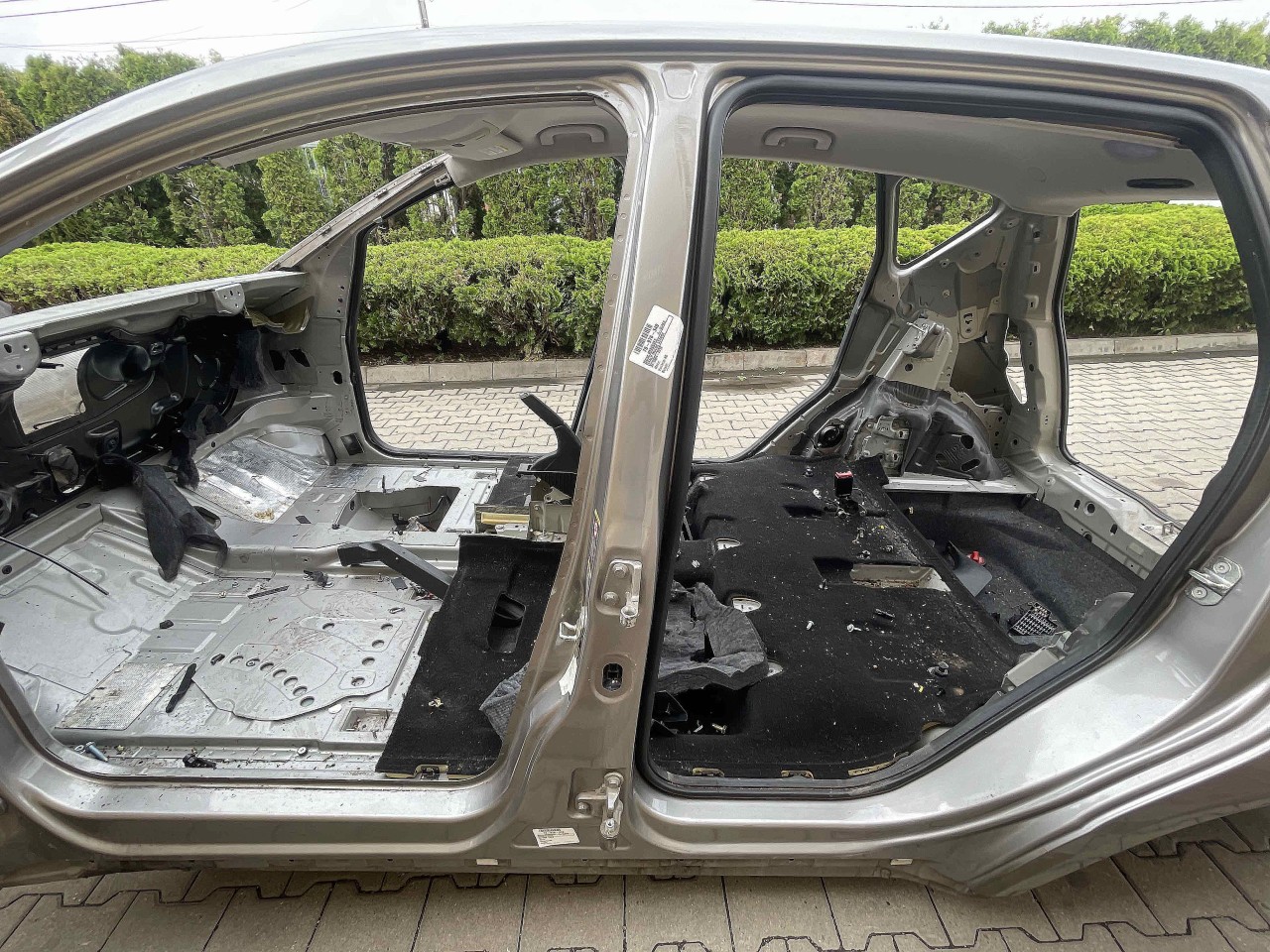 STALP MIJLOC STANGA MERCEDES A-CLASS - - (2004 2012)