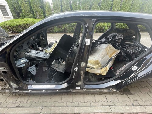 STALP MIJLOC STANGA MERCEDES C-CLASS - - (2014 2018)