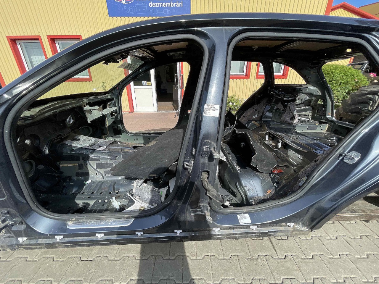 STALP MIJLOC STANGA MERCEDES C-CLASS - - (2014 2018)