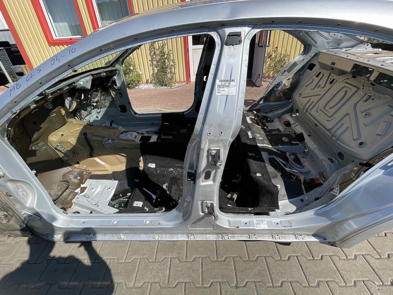 STALP MIJLOC STANGA MERCEDES CLS - - (2004 2010)