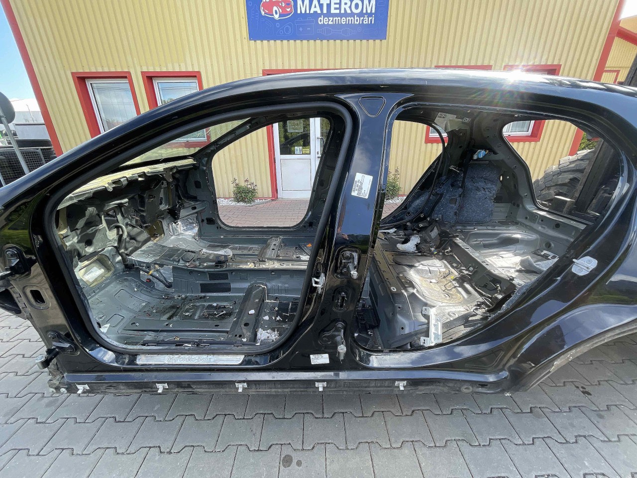STALP MIJLOC STANGA MERCEDES GLA GLA - - (2013 2019)