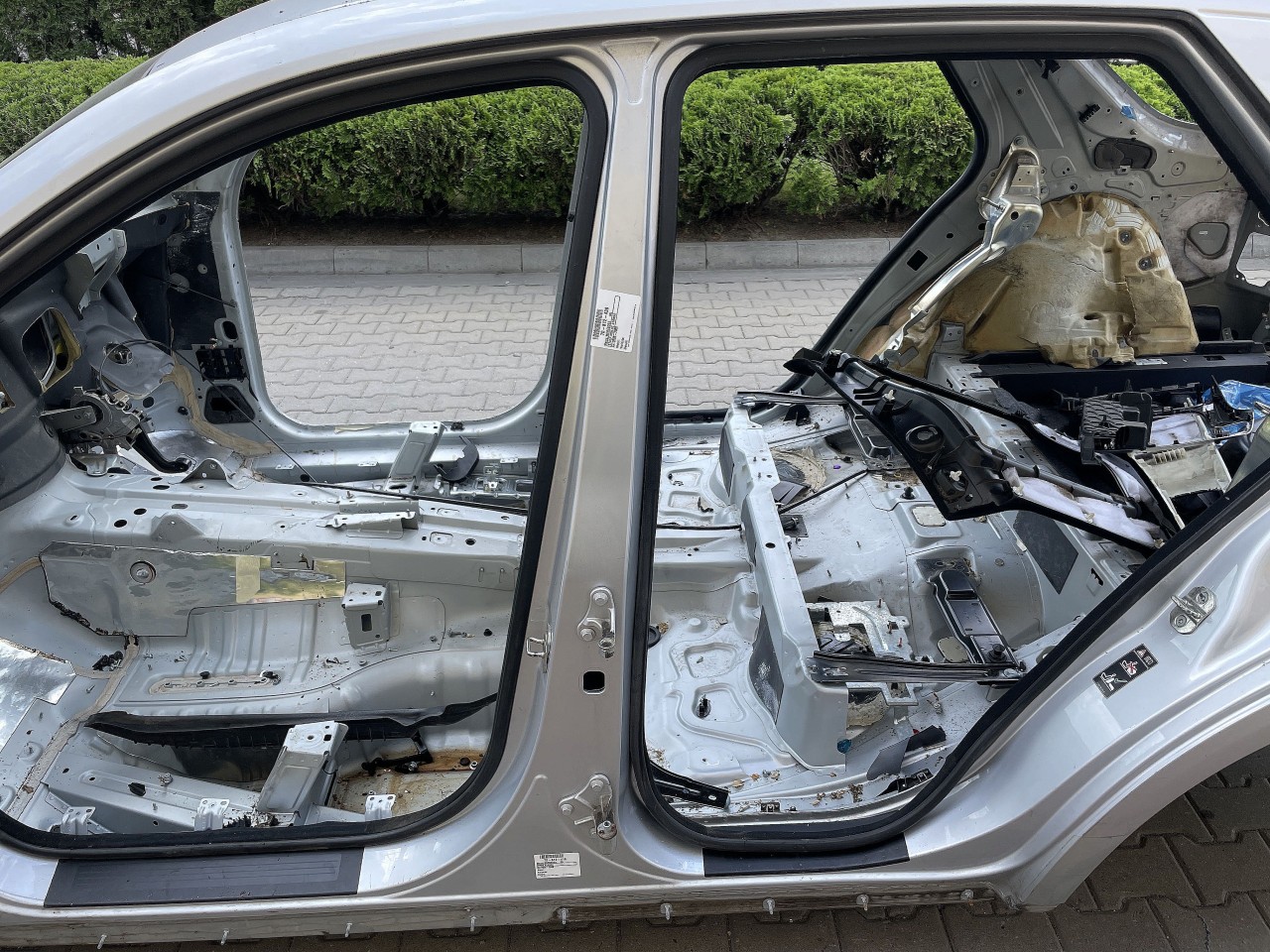STALP MIJLOC STANGA MERCEDES ML ML - - (2005 2008)