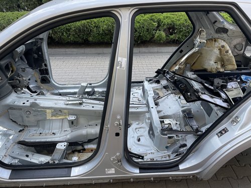 STALP MIJLOC STANGA MERCEDES ML ML - - (2005 2008)