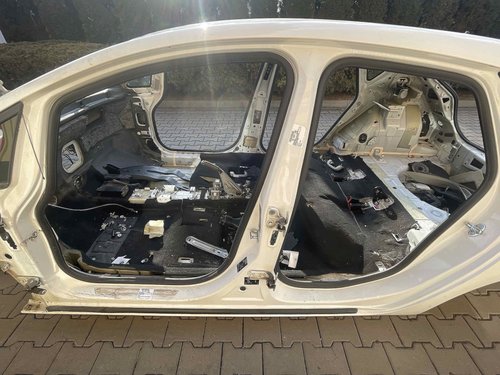 STALP MIJLOC STANGA OPEL ASTRA J - - (2009 2012)