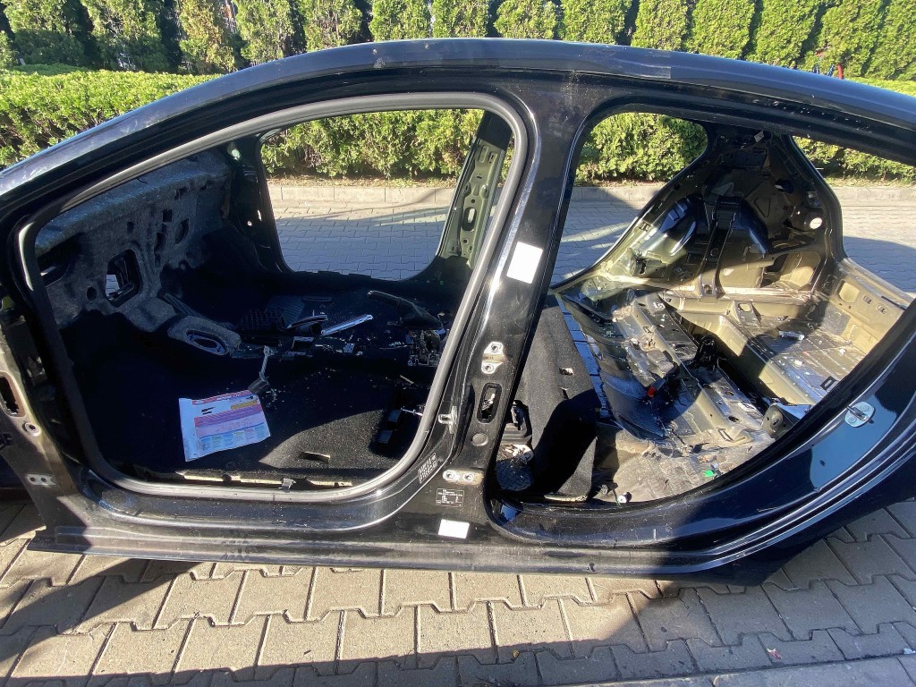 STALP MIJLOC STANGA OPEL ASTRA K - - (2015 2021)