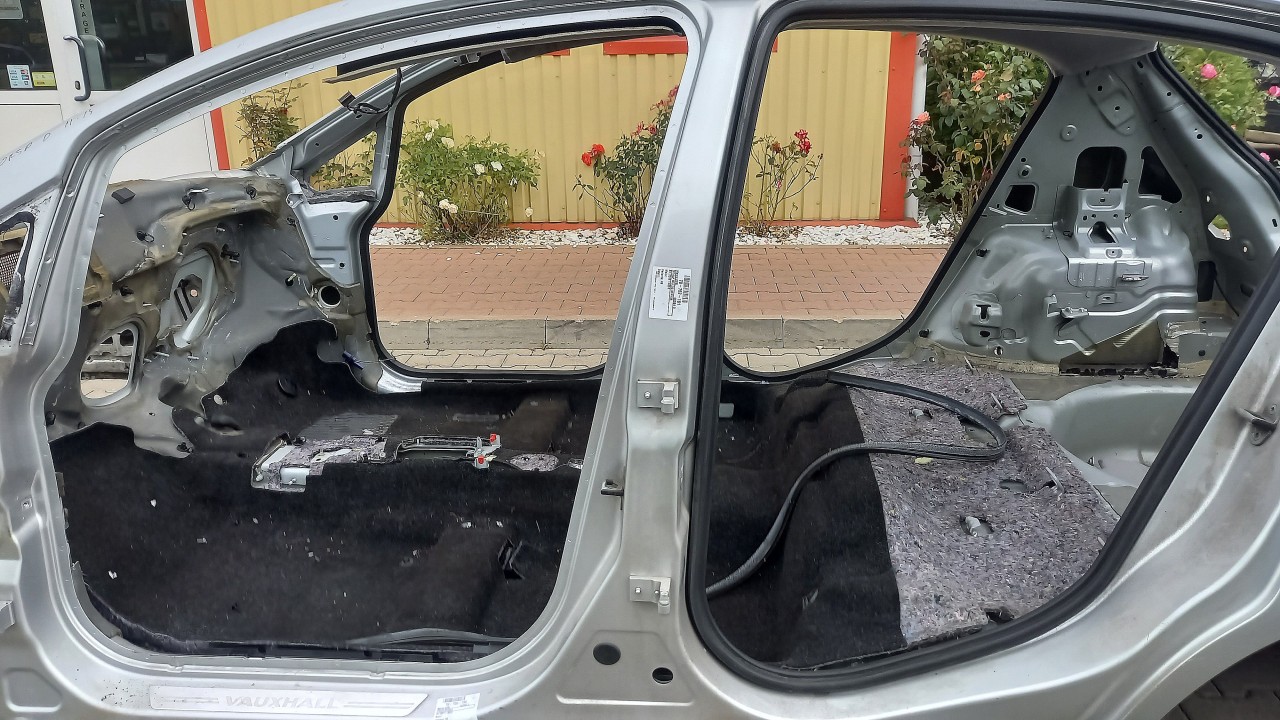 STALP MIJLOC STANGA OPEL CORSA D - - (20