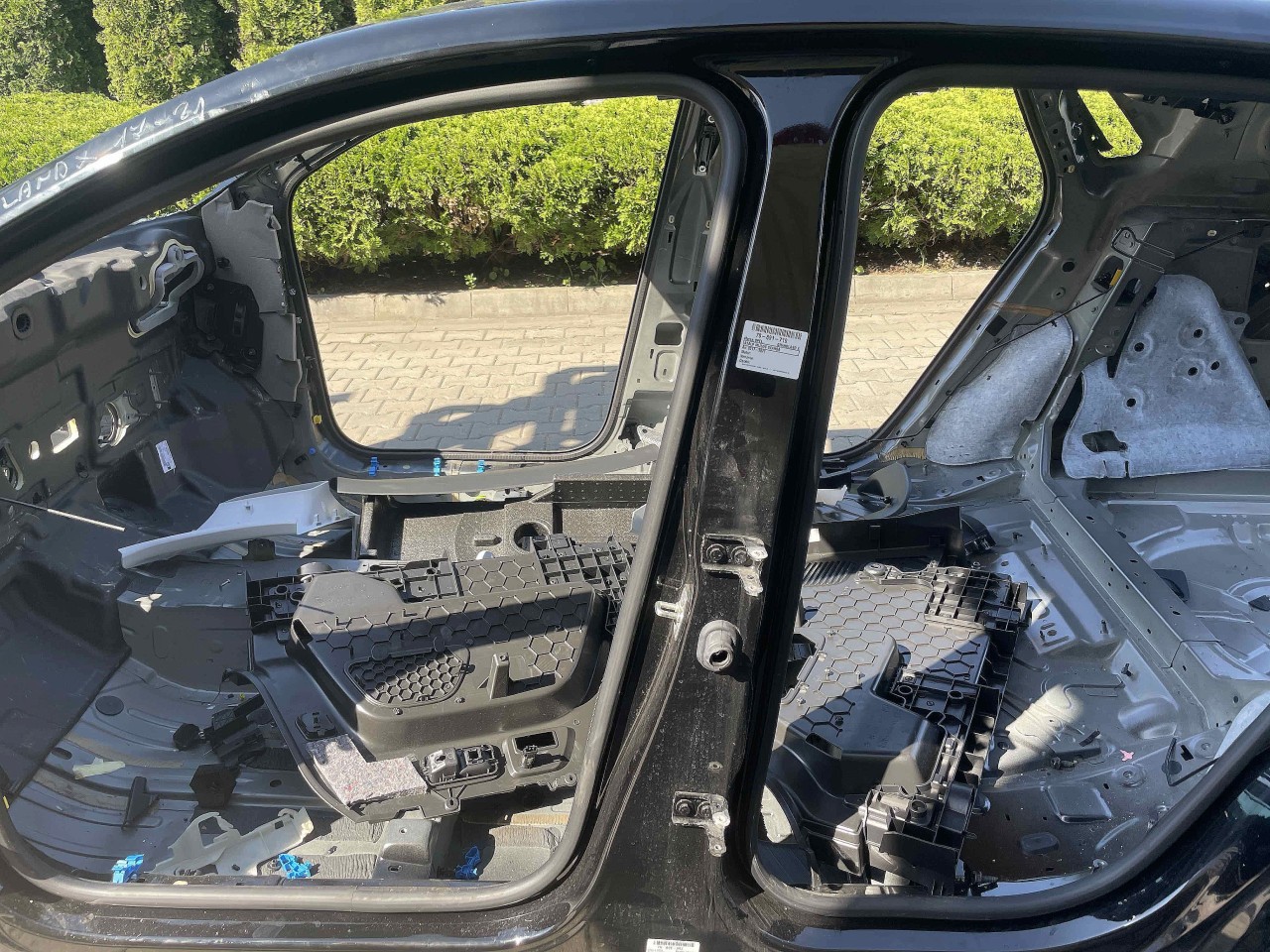 STALP MIJLOC STANGA OPEL GRANDLAND X GRANDLAND X - - (2017 2021)