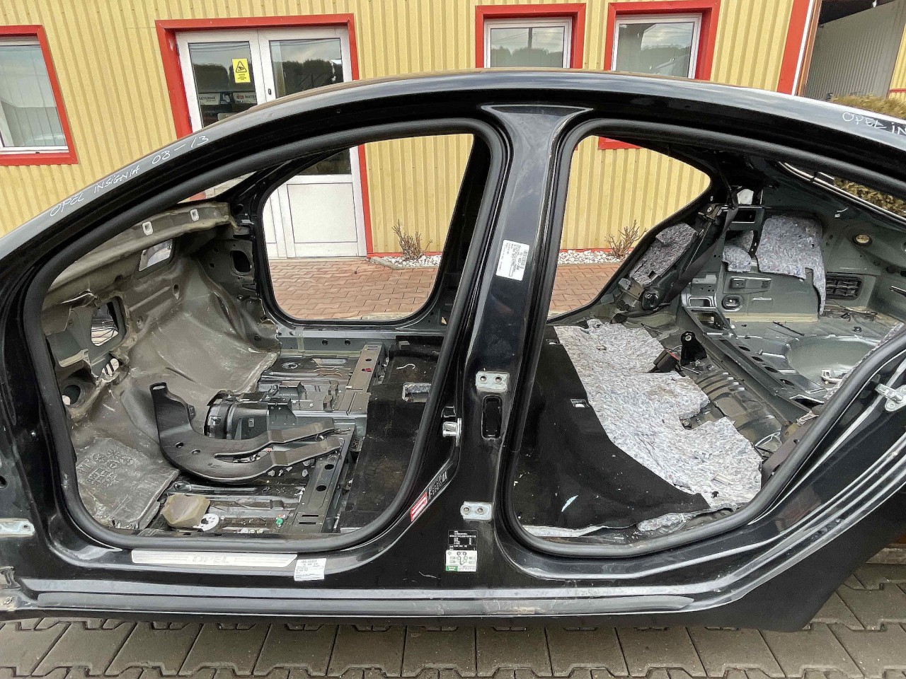 STALP MIJLOC STANGA OPEL INSIGNIA - - (2008 2013)