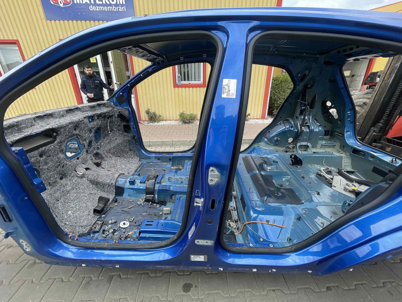 STALP MIJLOC STANGA OPEL MOKKA MOKKA - - (2012 2016)