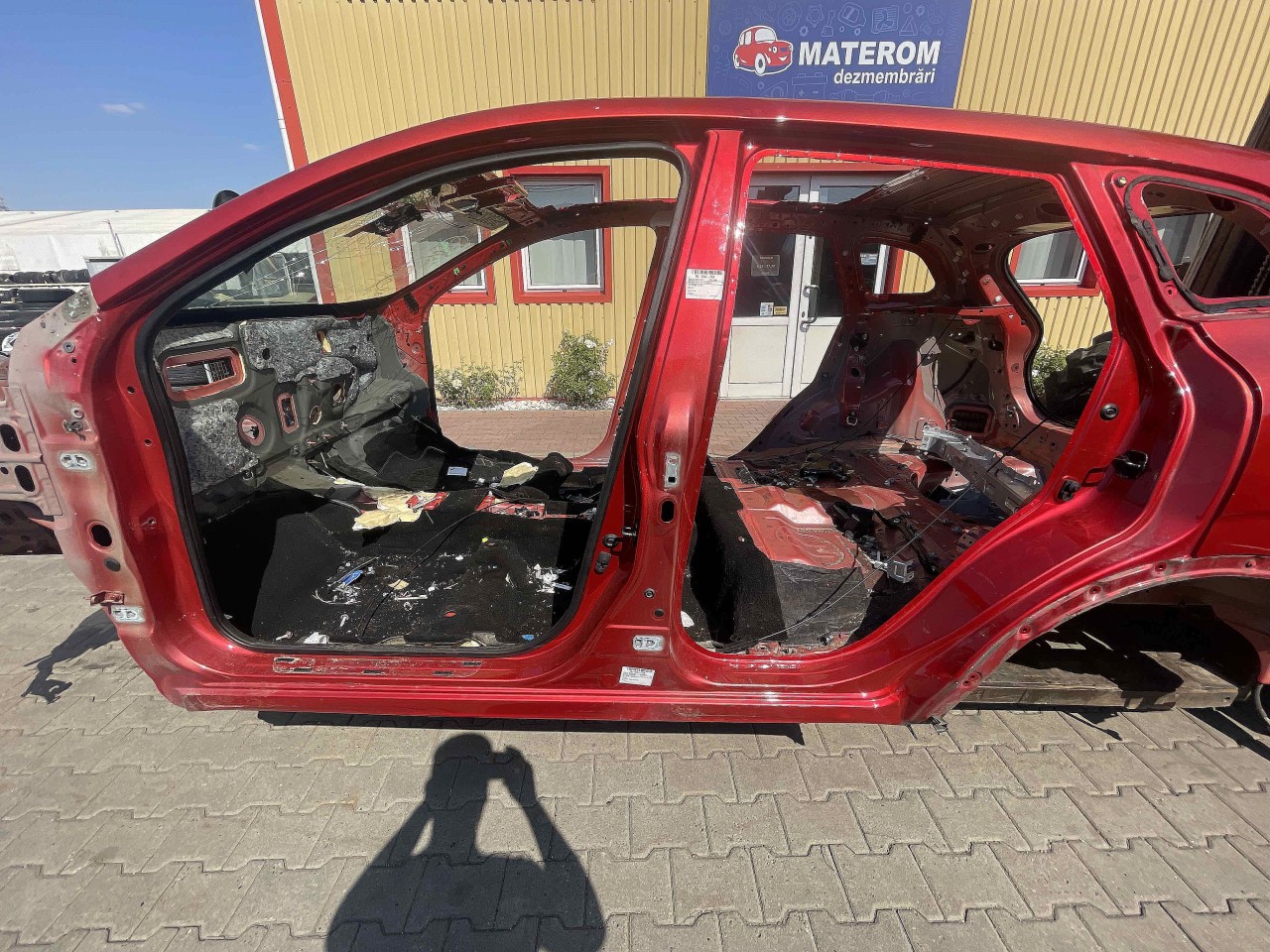 STALP MIJLOC STANGA RENAULT KADJAR KADJAR - - (2015 2018)