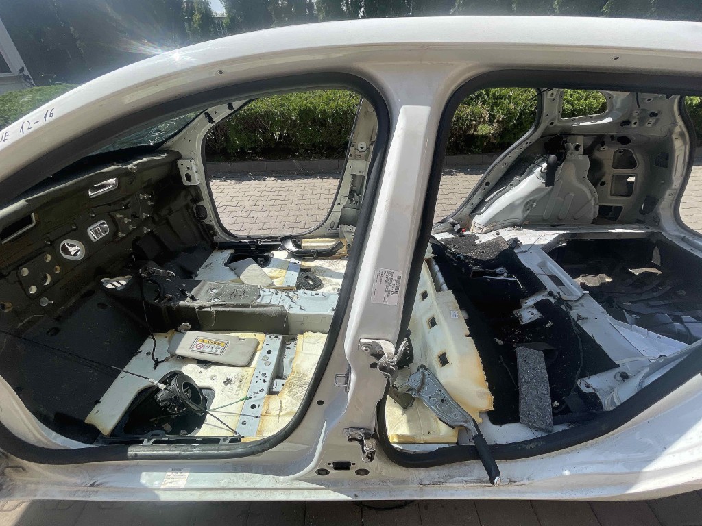 STALP MIJLOC STANGA RENAULT MEGANE - - (2012 2016)