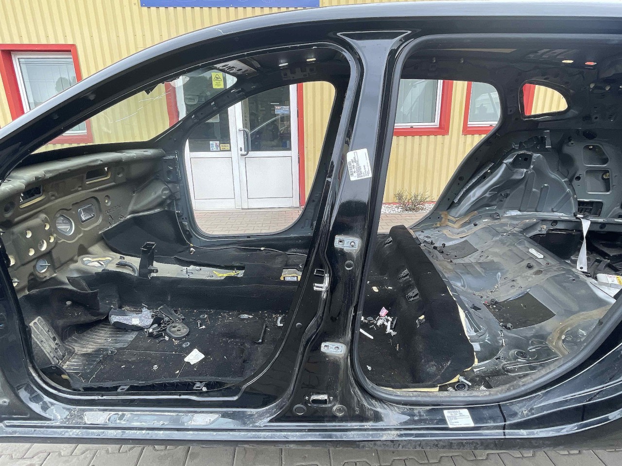 STALP MIJLOC STANGA RENAULT MEGANE MEGANE - - (2012 2016)