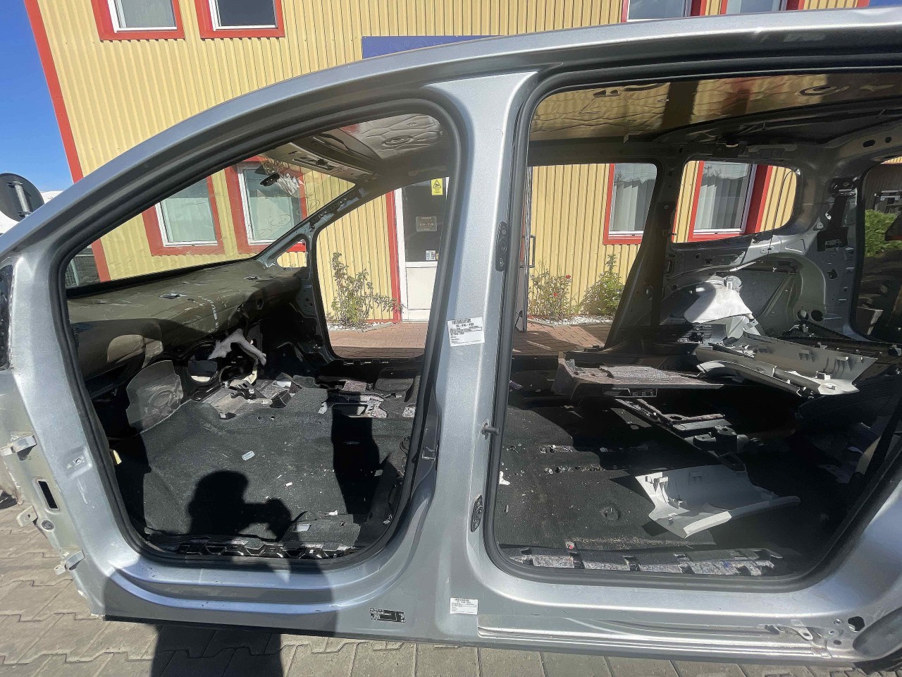 STALP MIJLOC STANGA SEAT ALHAMBRA - - (2010 2020)
