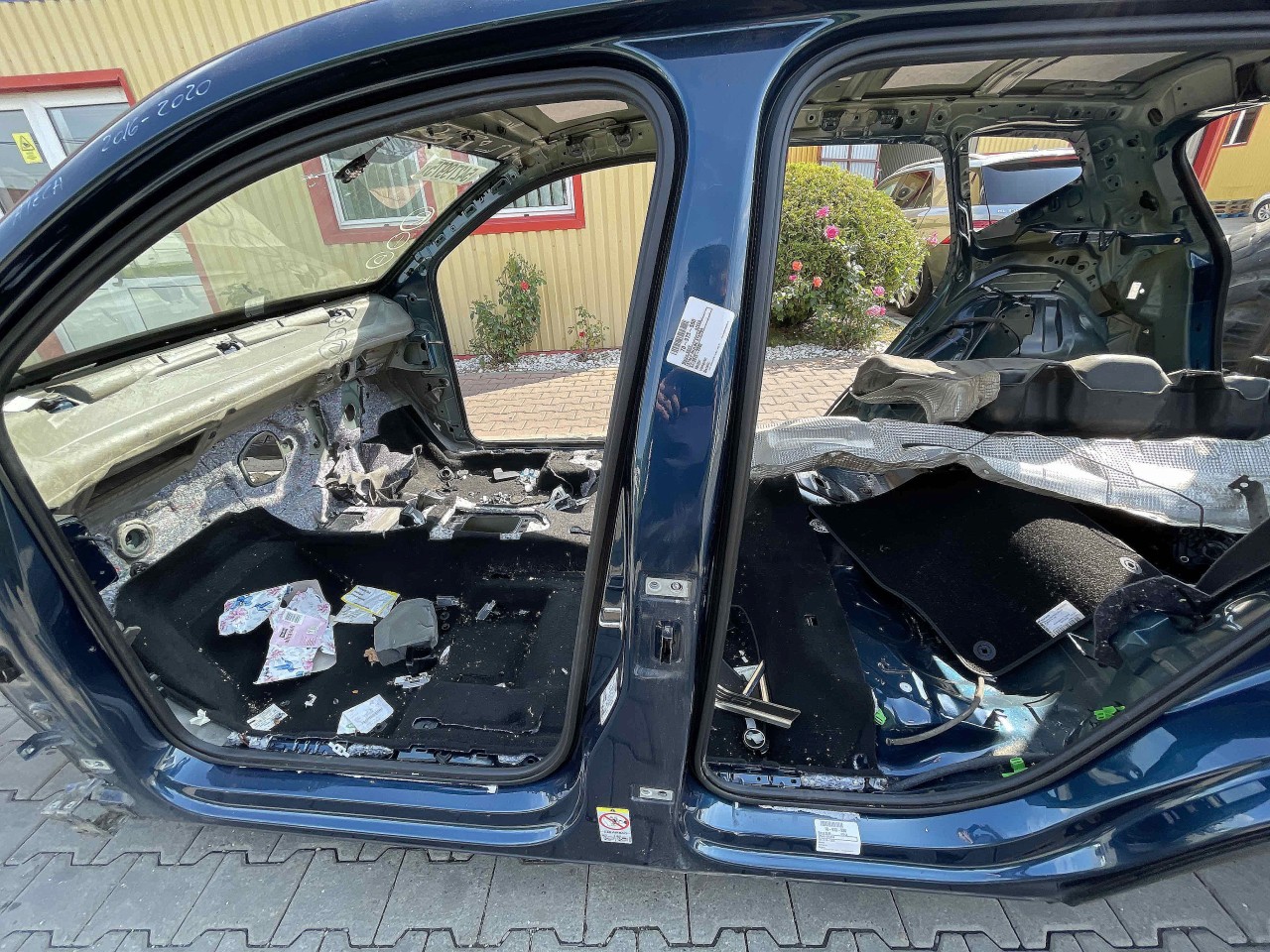 STALP MIJLOC STANGA SEAT ATECA - - (2016 2020)