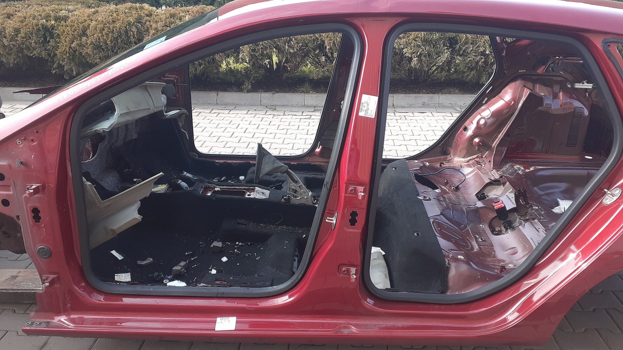 STALP MIJLOC STANGA SEAT LEON - - (2012 2016)