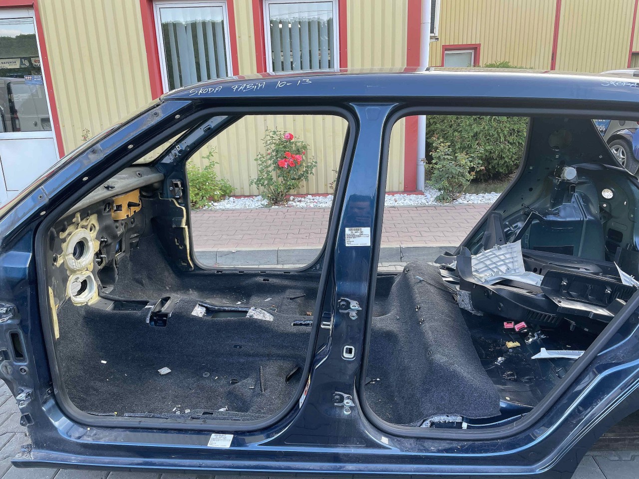 STALP MIJLOC STANGA SKODA FABIA FABIA - - (2010 2013)
