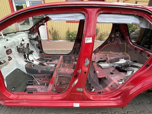 STALP MIJLOC STANGA TOYOTA AYGO - - (2014 2018)