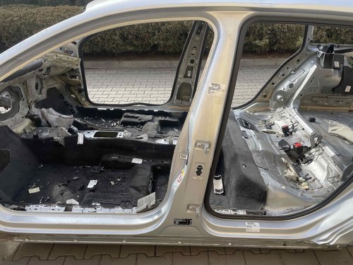 STALP MIJLOC STANGA VW PASSAT PASSAT - - (2014 2019)