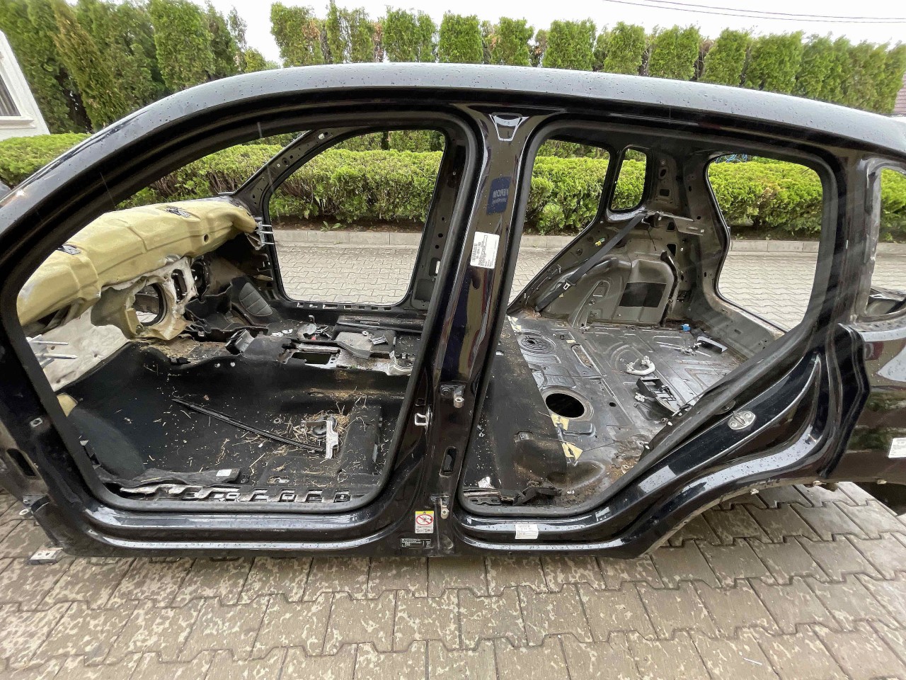STALP MIJLOC STANGA VW TIGUAN - - (2010 2015)