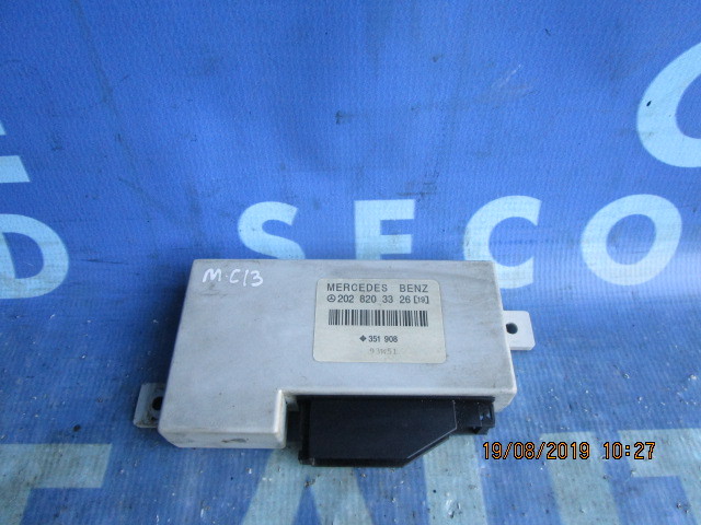 Statie audio-auto Mercedes C280 W202;  2028203326