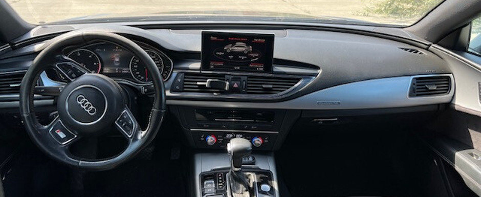 Statul roman scoate la vanzare un Audi A7 confiscat de curand. Modelul asamblat in 2011 are motor V6 TDI, tractiune integrala si tapiterie din piele Statul roman scoate la vanzare un Audi A7 confiscat de curand. Modelul asamblat in 2011 are motor V6 TDI, tractiune integrala si tapiterie din piele