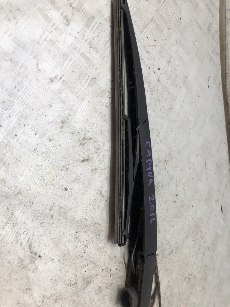 Stergator haion Renault Captur - Motorin
