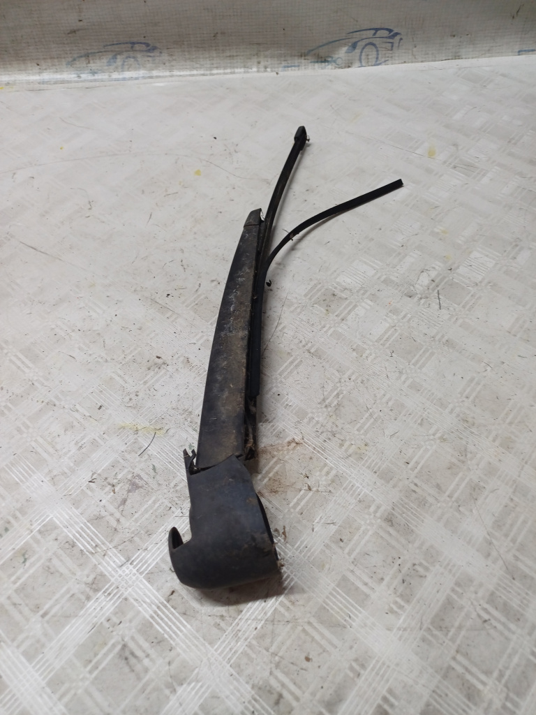 Stergator haion Volkswagen Scirocco - Motorina 2011, CU DEFECT