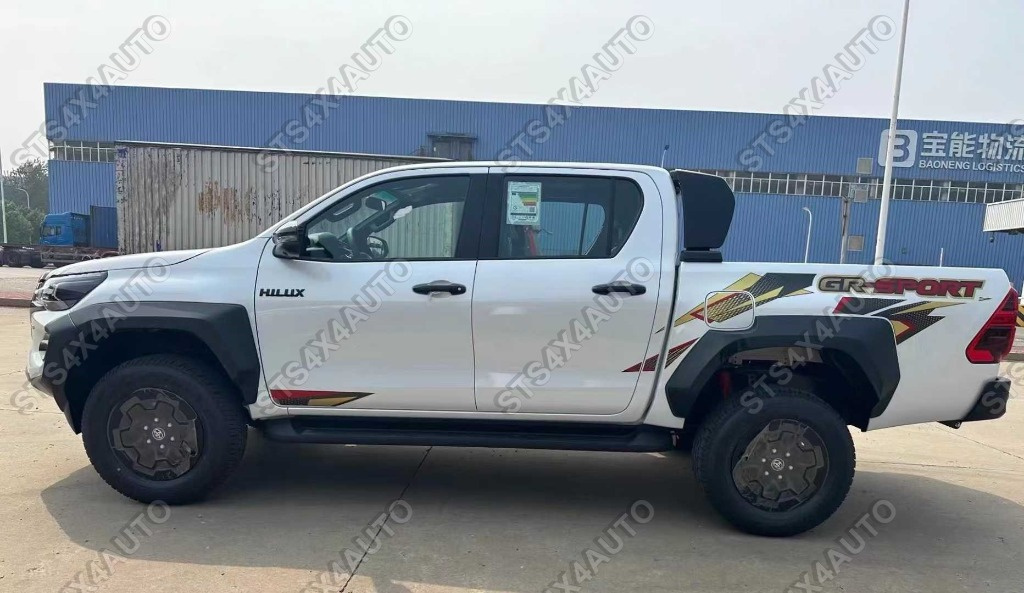 STICKERE AUTO PENTRU TOYOTA HILUX REVO 2016-2025 [24 GR-SPORT STYLE]