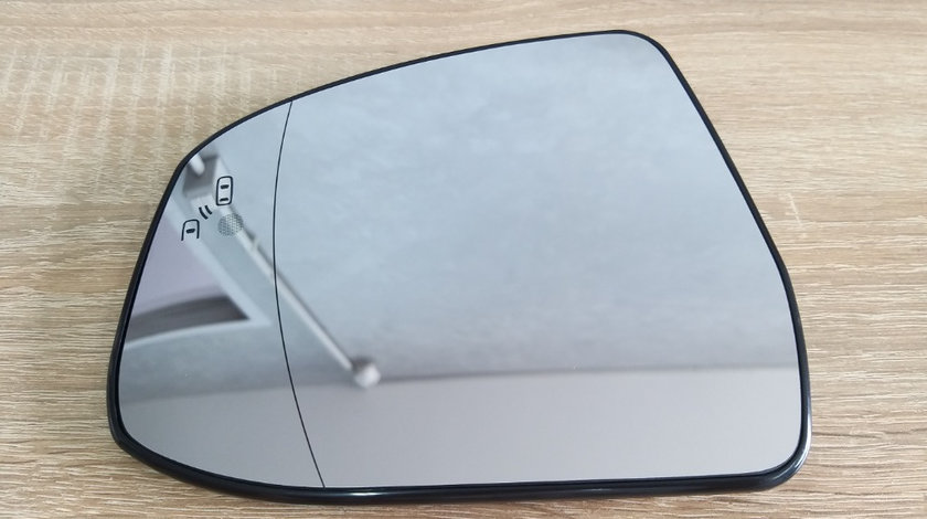 Sticla oglinda cu încălzire stanga ford focus 3 2010-2017 bs7117k741ab
