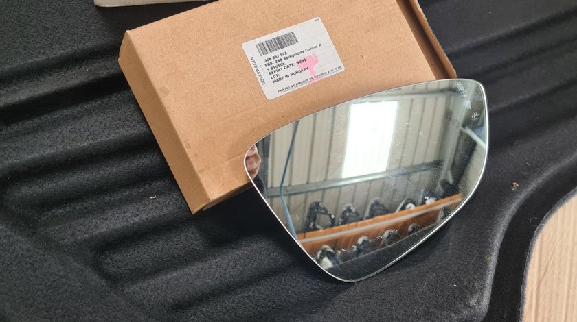 Sticla oglinda dreapta Vw Passat B7 / CC 2011 2012 2013 2014
