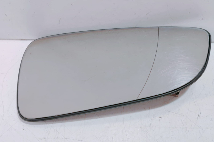 Sticla Oglinda Stanga E11026218 Opel Astra H [2004 - 2007]