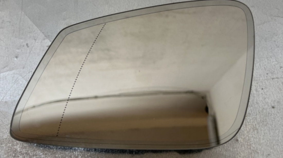 Sticla oglinda stanga heliomata BMW F01 730d Steptronic, 245cp sedan 2011 (cod intern: 77830)