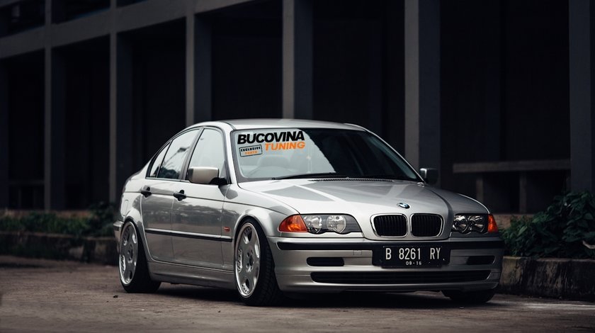 STICLE FARURI BMW SERIA 3 E46 (1998-2000)