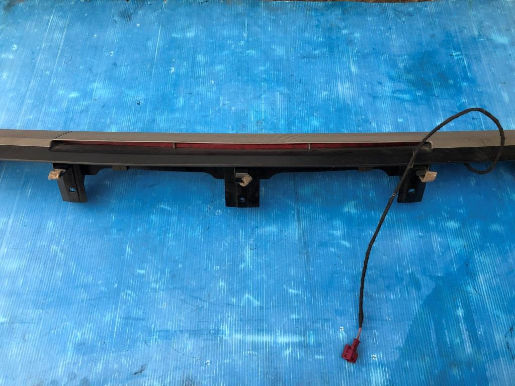 Stop aditional central Mercedes C Class w204 2007-2010