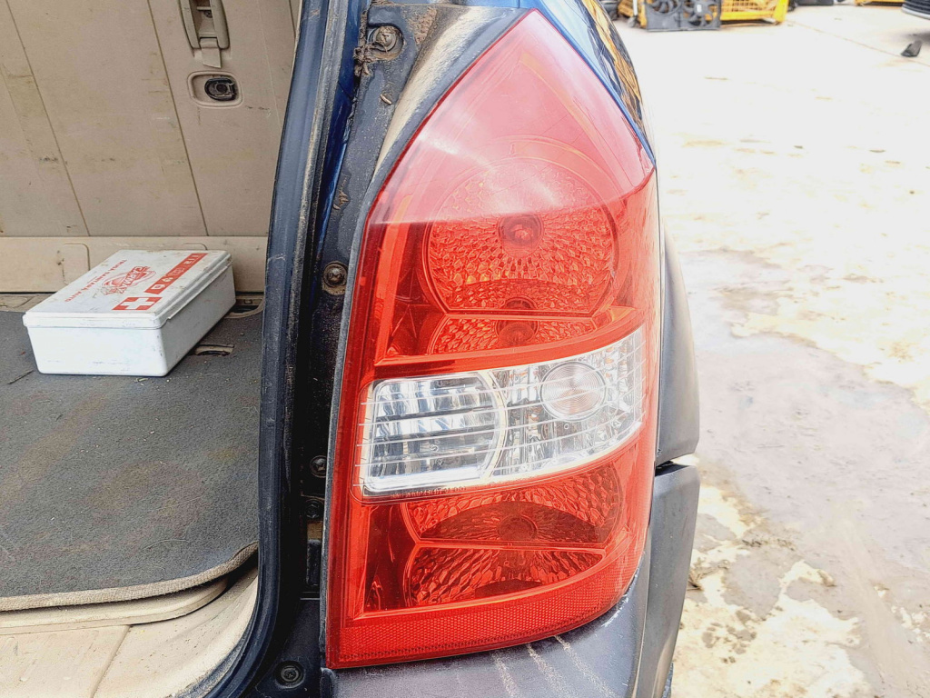 Stop aripa dreapta Hyundai Tucson (JM) [Fabr 2004-2010] OEM