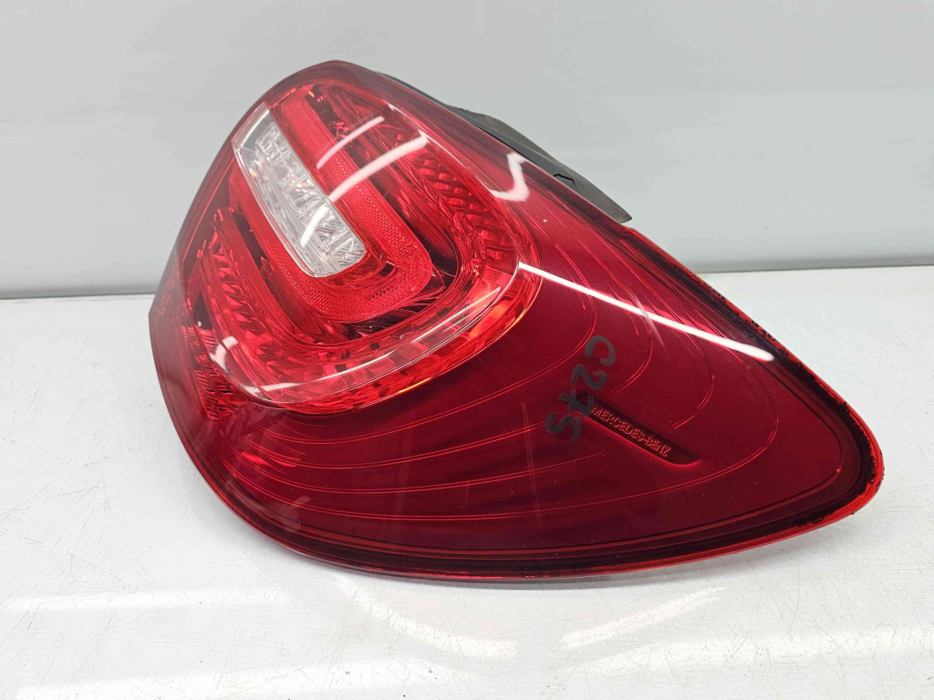 Stop aripa dreapta Mercedes Clasa A (W176) [Fabr 2012-2018] A1769062400