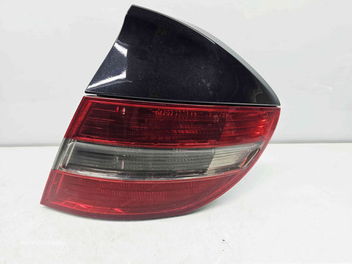 Stop aripa dreapta Mercedes Clasa C Coupe (CL203) [Fabr 2001-2011] A 203 820 52 64 KZ