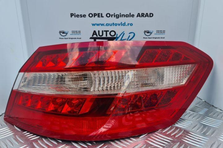 Stop aripa dreapta Mercedes E-Class 2009-2016 W212 2128200264
