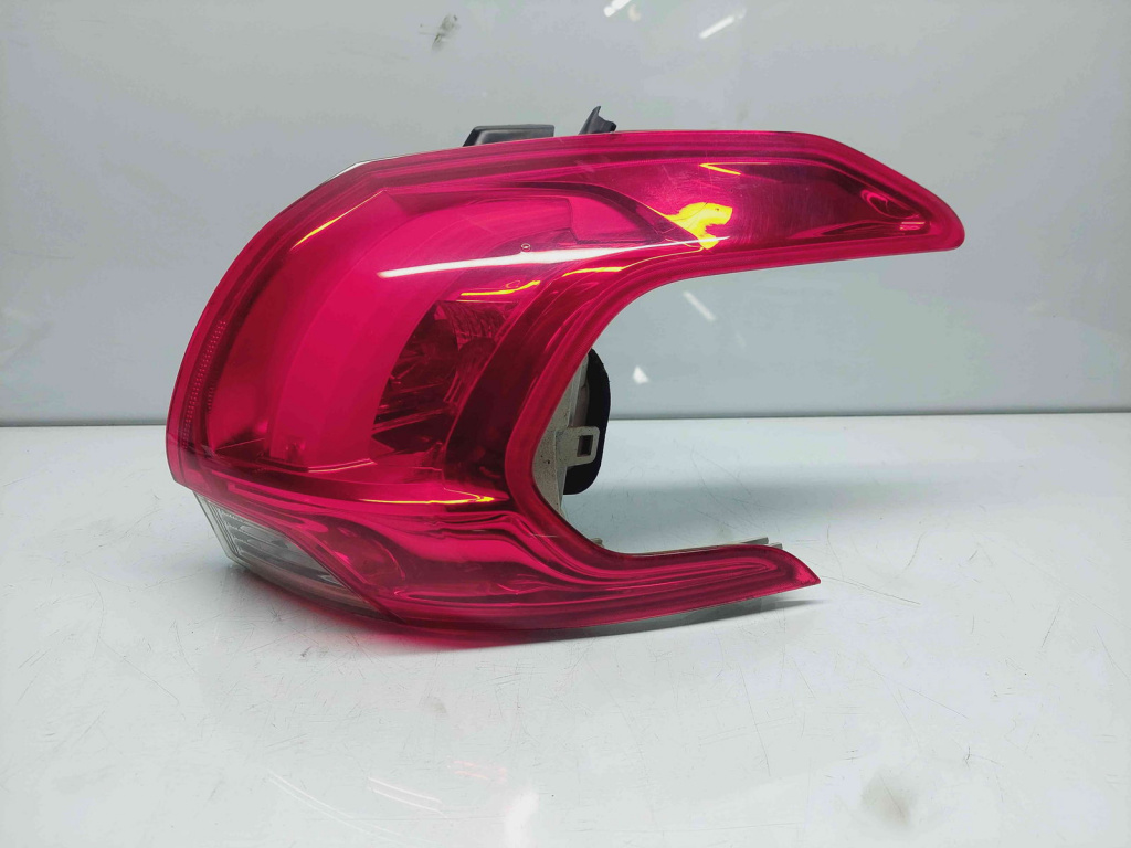 Stop aripa dreapta Peugeot 2008 [Fabr 2013-prezent] 9678074380