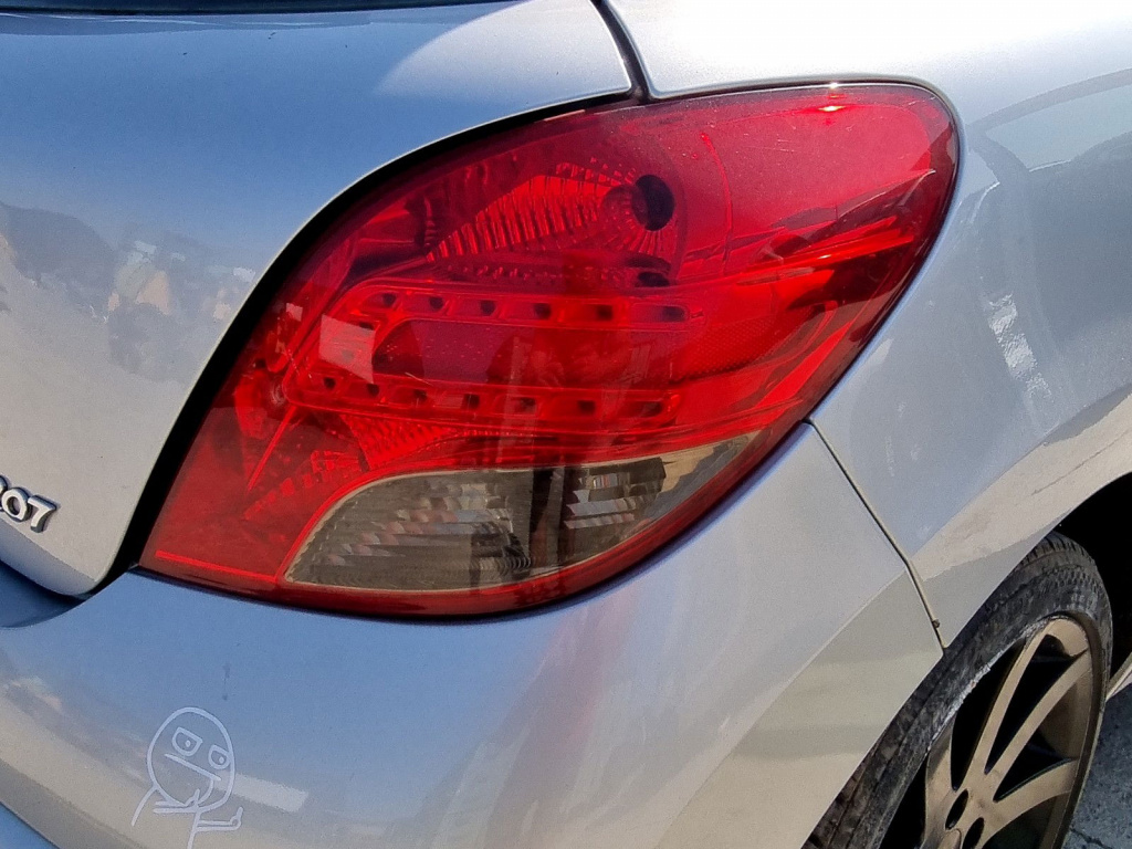 Stop aripa dreapta PEUGEOT 207 SW [Fabr 2007-2013] 1.6 HDI 9HZ 80KW / 109CP