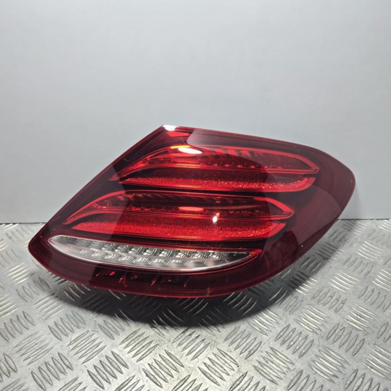 Stop aripa full LED dreapta Mercedes E-Class 2016-> W213 A2139067800