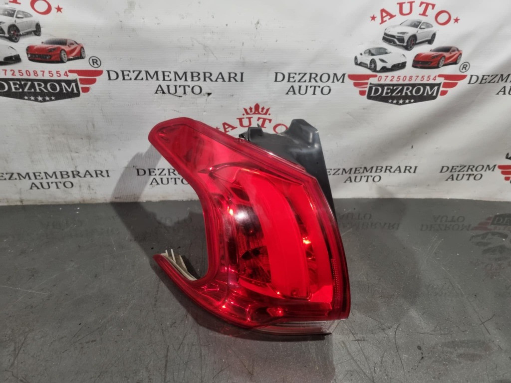 Stop aripa stanga 9678074280 Peugeot 2008 Break 1.2 THP / PureTech 130 cai HNY (EB2DTS)
