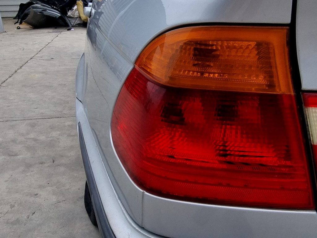 Stop aripa stanga Bmw 3 (E46) [Fabr 1998-2005] 1.9 M43B 87KW / 118CP