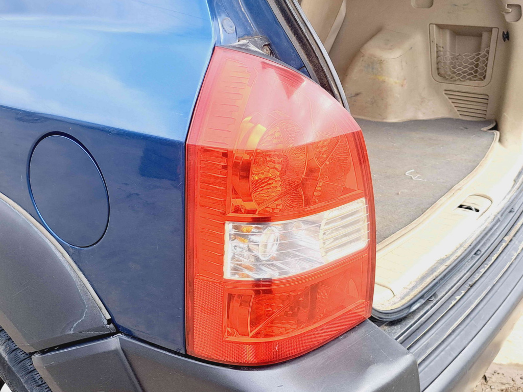 Stop aripa stanga Hyundai Tucson (JM) [Fabr 2004-2010] OEM