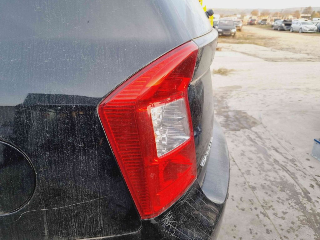 Stop aripa stanga Kia Carens III (LD) [Fabr 2006-2012] OEM