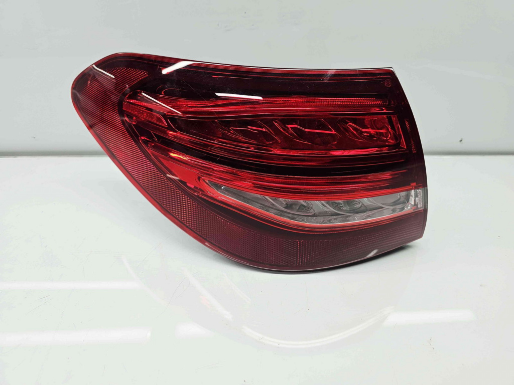 Stop aripa stanga Mercedes Clasa C Combi (S205) [Fabr 2015-prezent] A2059065100