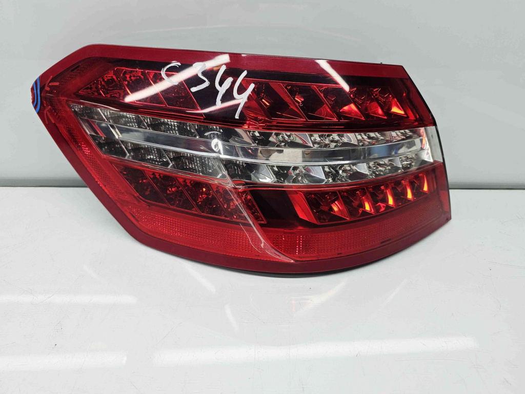 Stop aripa stanga Mercedes Clasa E (W212) AMG [Fabr 2009-2016] A2129060558