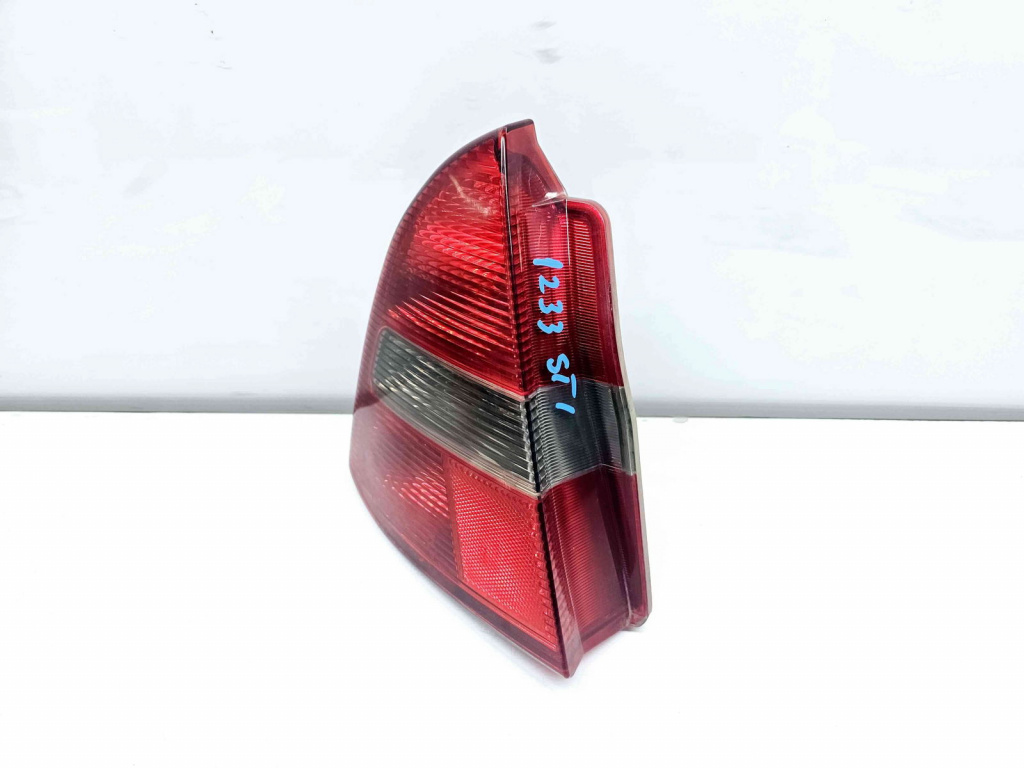 Stop aripa stanga MITSUBISHI Carisma (DA) [Fabr 1995-2007] OEM