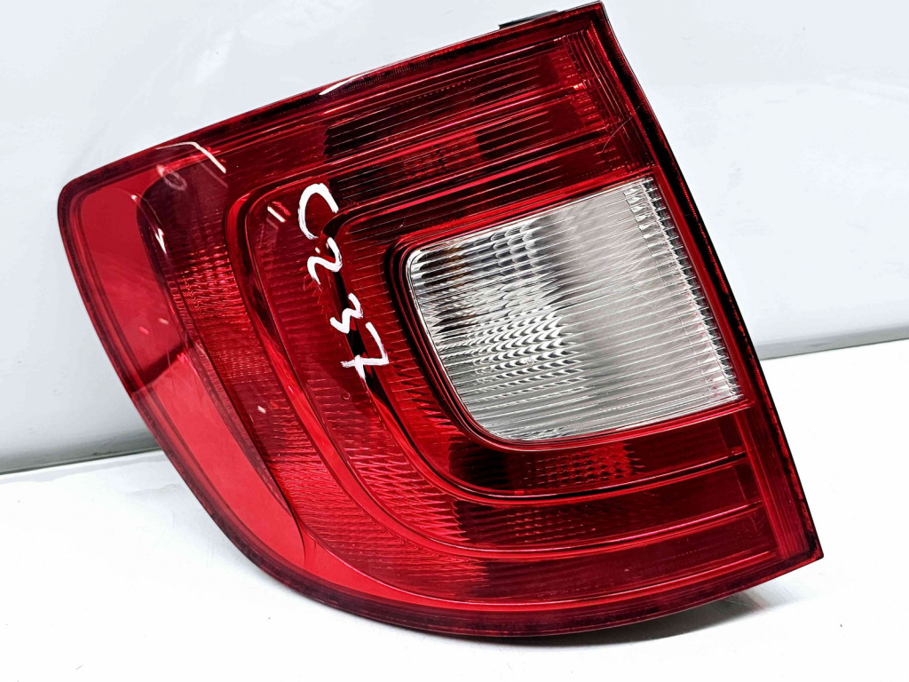 Stop aripa stanga Skoda Superb II Combi (3T5) [Fabr 2009-2015] OEM