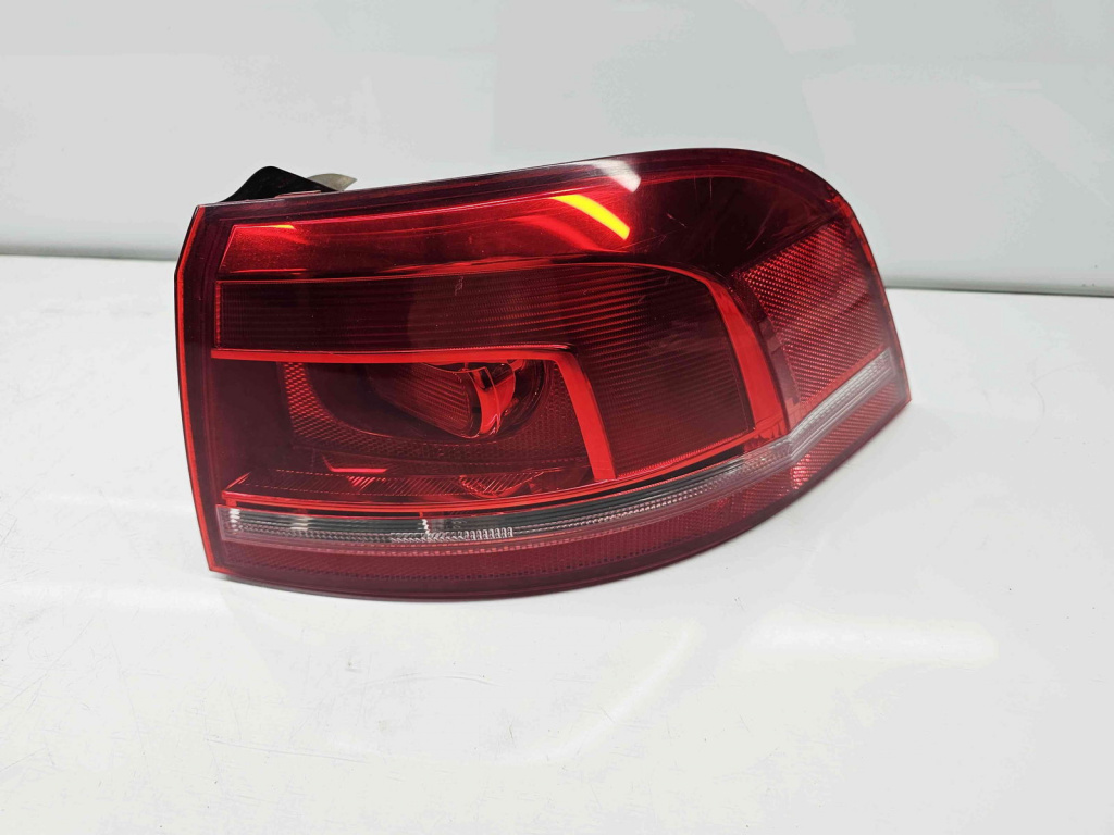 Stop aripa stanga Volkswagen Passat B7 (362) [Fabr 2010-2014] 3AF945096C
